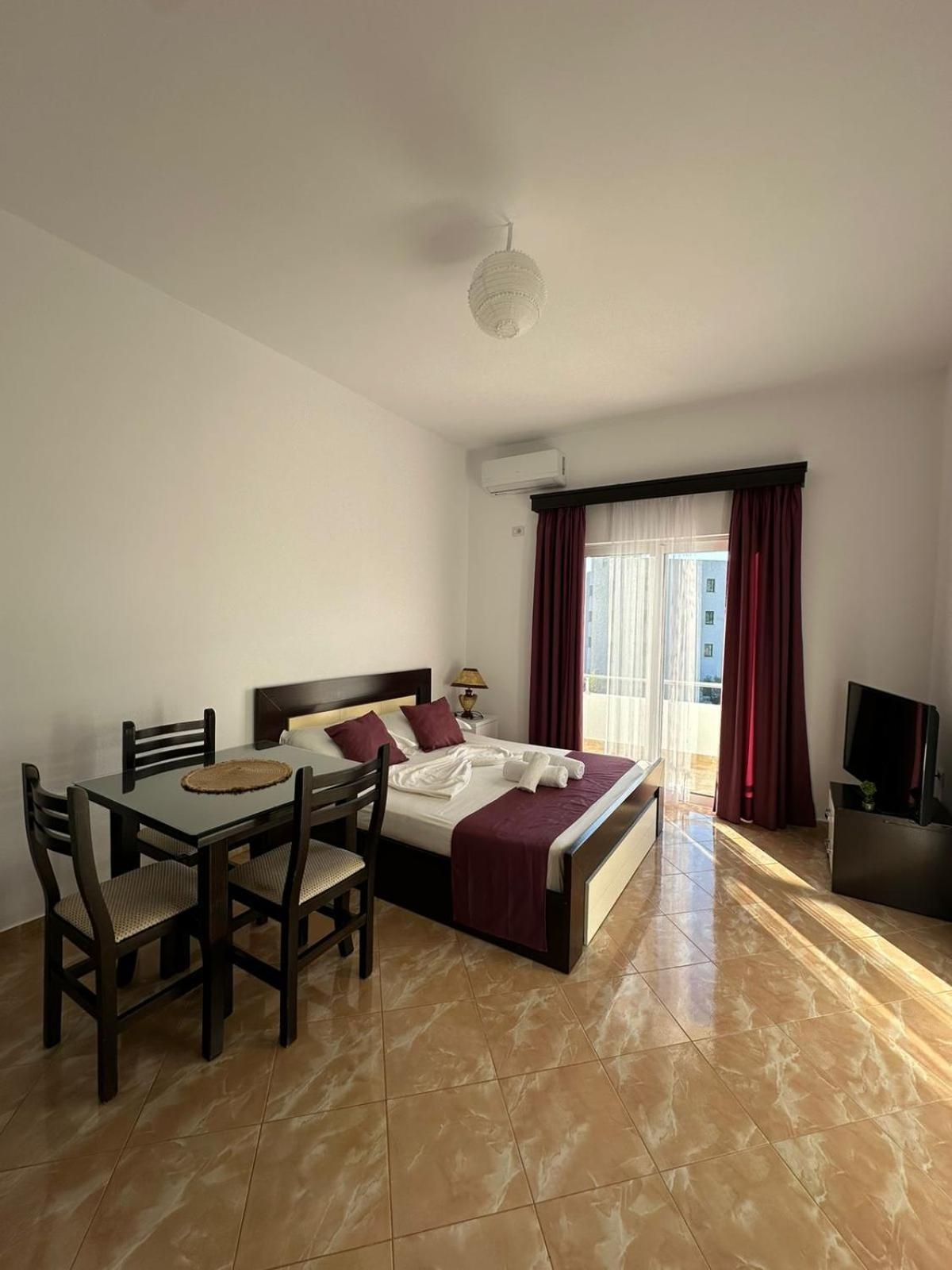 Seli'S Villa Εξαμίλιο Εξωτερικό φωτογραφία