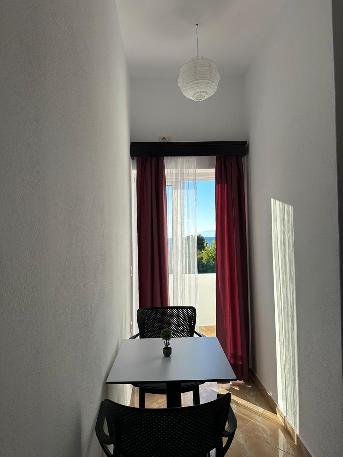 Seli'S Villa Εξαμίλιο Εξωτερικό φωτογραφία