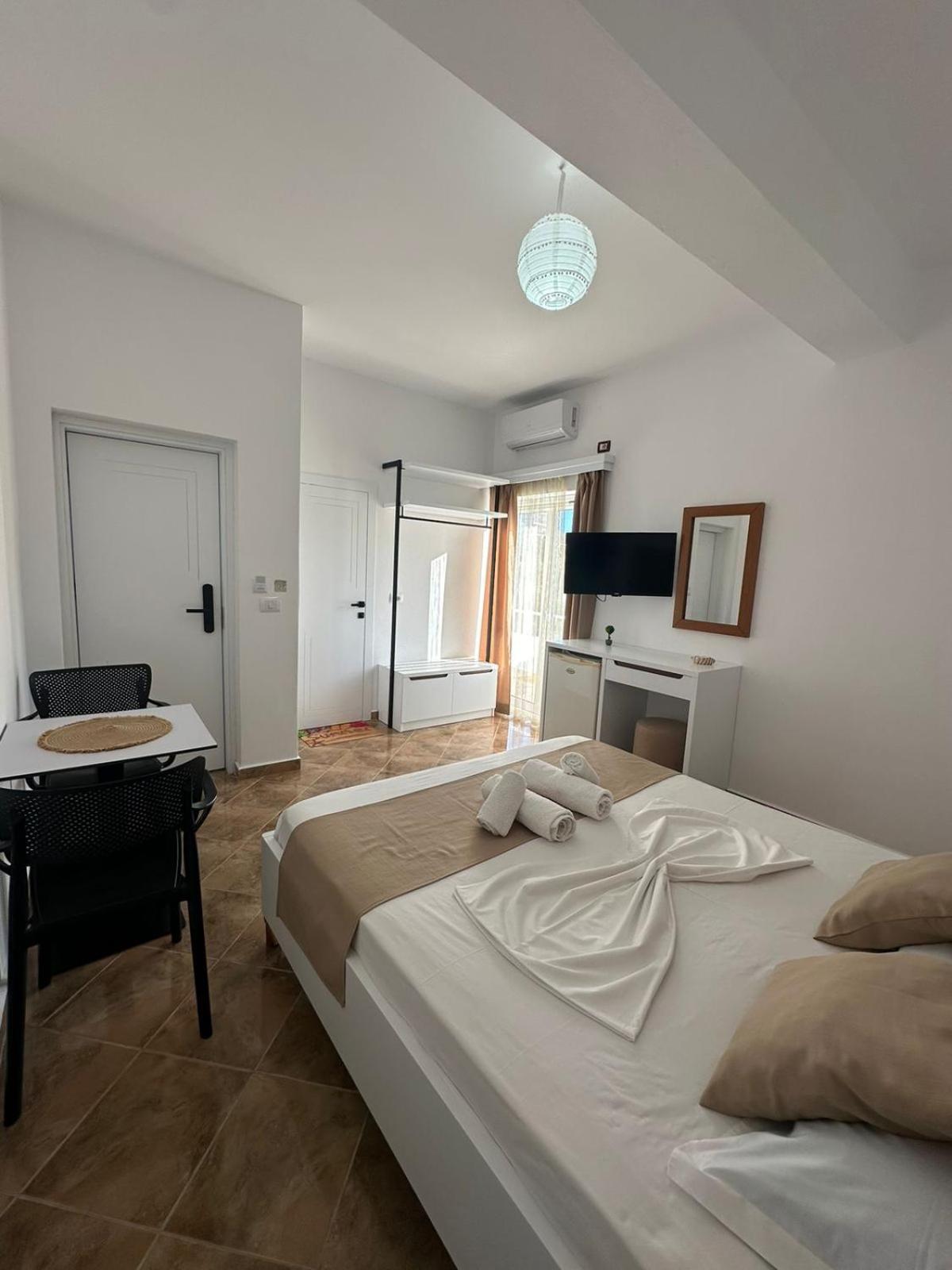 Seli'S Villa Εξαμίλιο Εξωτερικό φωτογραφία