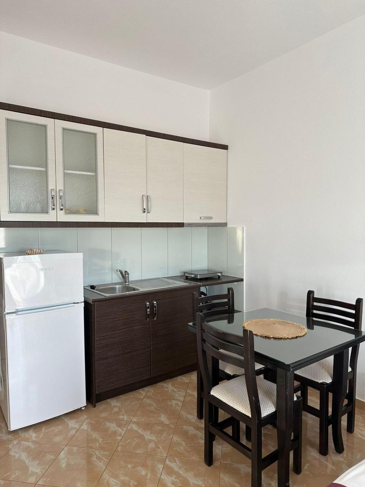 Seli'S Villa Εξαμίλιο Εξωτερικό φωτογραφία