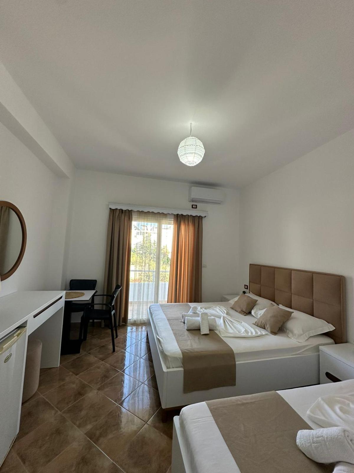 Seli'S Villa Εξαμίλιο Εξωτερικό φωτογραφία