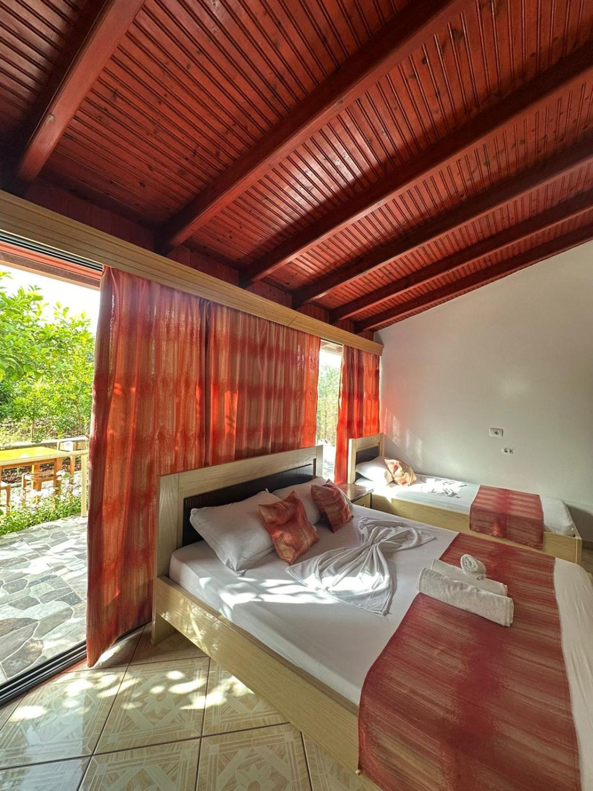Seli'S Villa Εξαμίλιο Εξωτερικό φωτογραφία