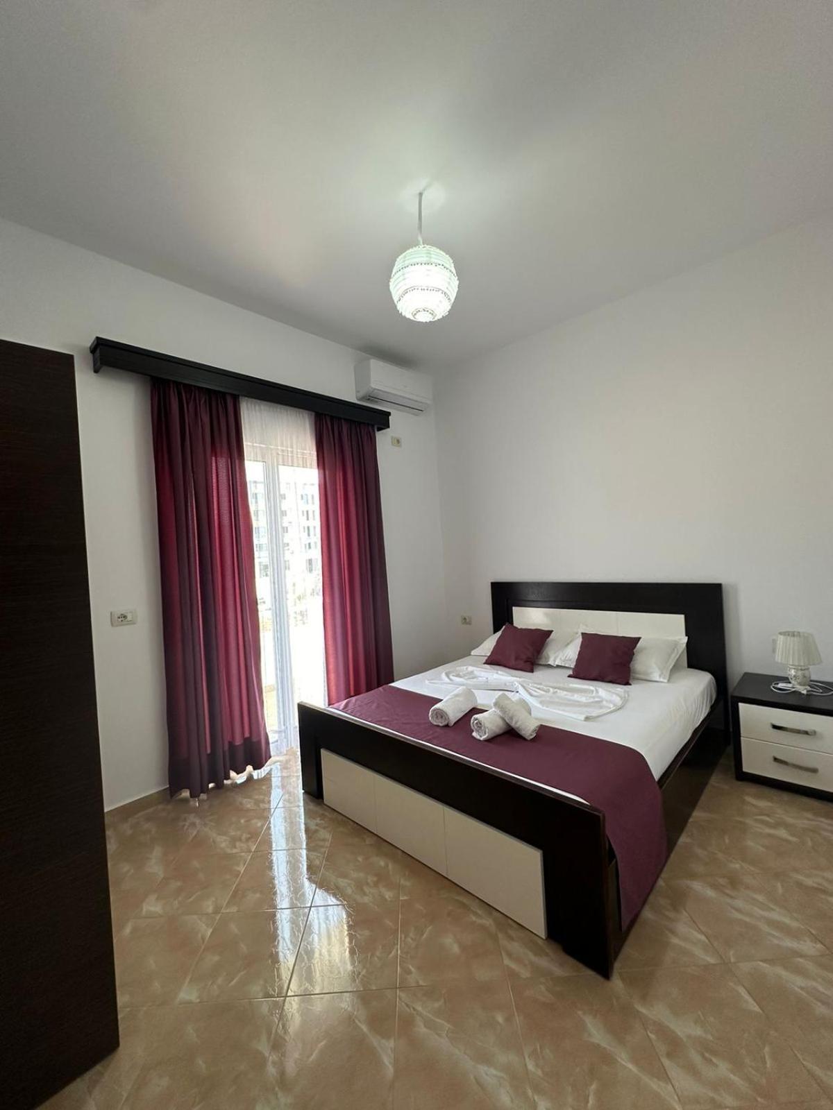 Seli'S Villa Εξαμίλιο Εξωτερικό φωτογραφία